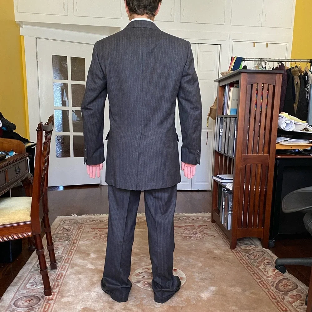 Hart Schaffner & Marx Gray Pinstripe Virgin Wool Men's Suit Made in USA